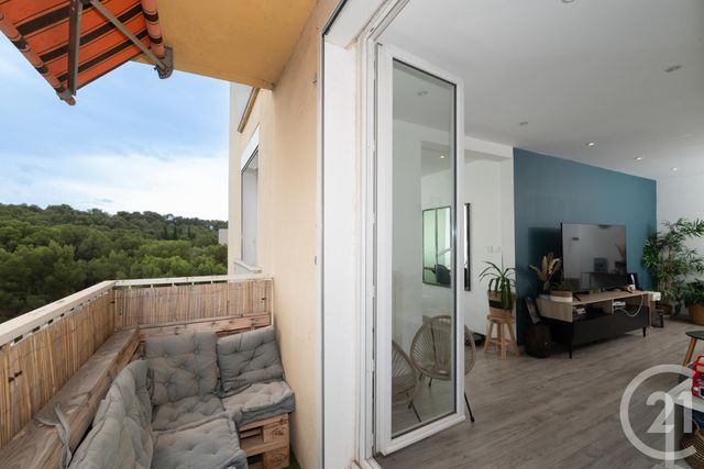 Appartement T5 à vendre - 5 pièces - 79.34 m2 - LA VALETTE DU VAR - 83 - PROVENCE-ALPES-COTE-D-AZUR - Century 21 Colbert Immobilier