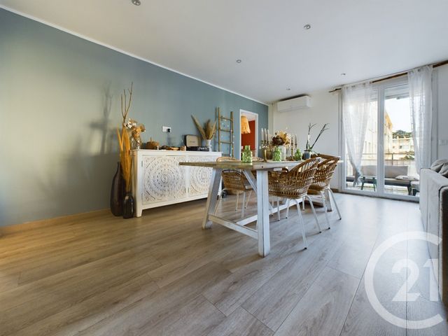 Appartement T5 à vendre - 5 pièces - 78.62 m2 - LA VALETTE DU VAR - 83 - PROVENCE-ALPES-COTE-D-AZUR - Century 21 Colbert Immobilier