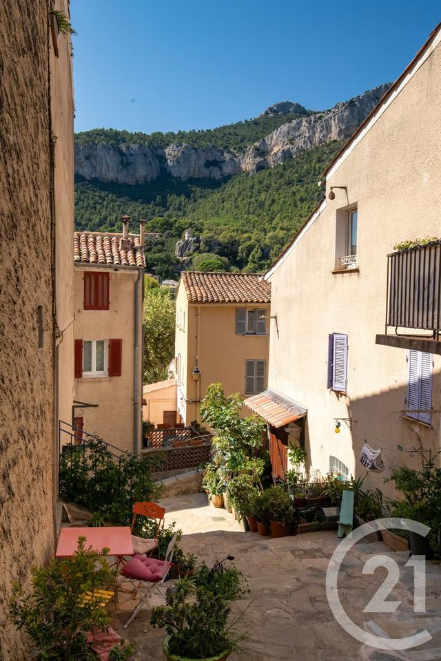 Maison à vendre LE REVEST LES EAUX