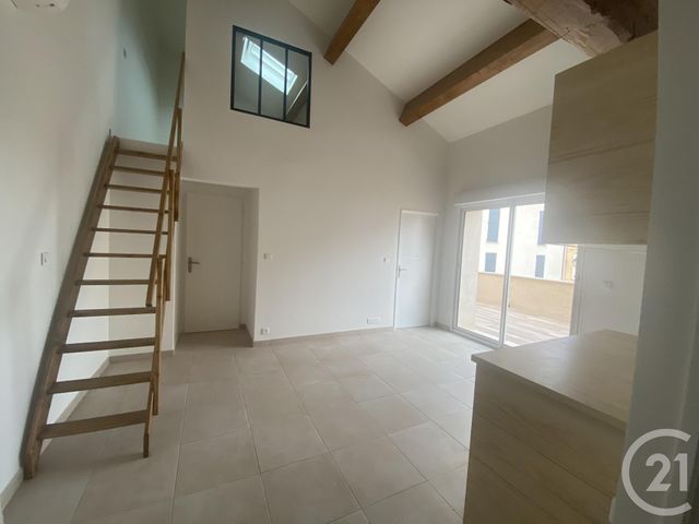 Appartement F3 à louer - 3 pièces - 47.47 m2 - LA FARLEDE - 83 - PROVENCE-ALPES-COTE-D-AZUR - Century 21 Colbert Immobilier